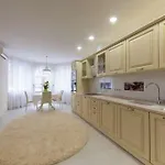 люкс в 